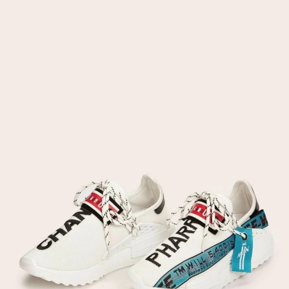 Shoes - Picture 4 of 4